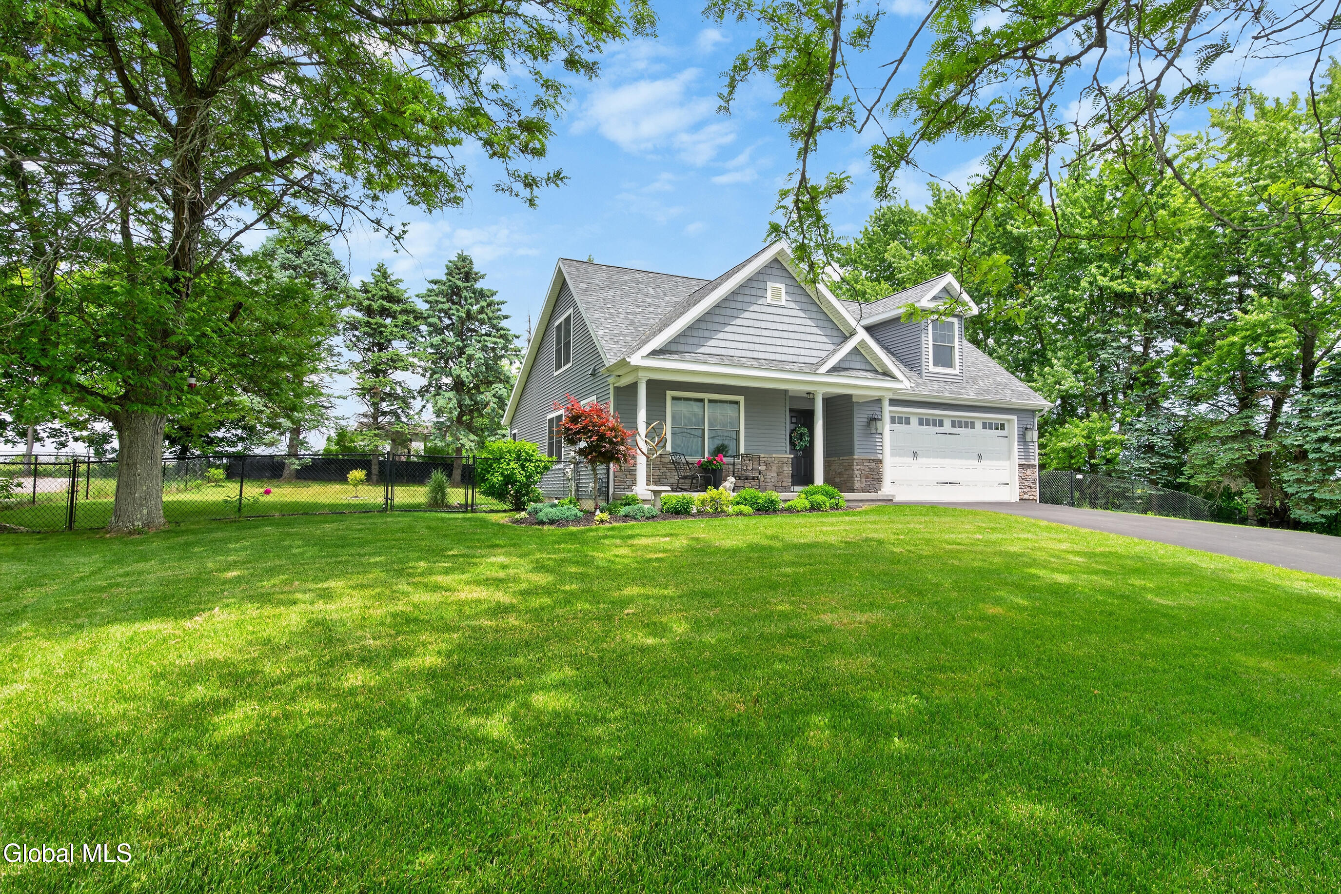 97 Johnson Road Halfmoon, NY 12118 - Photo 3 of 70 004-97-Johnson-Road-Mechanicville-NY-121