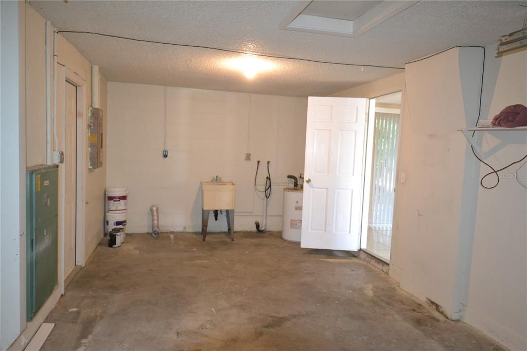 2143 Chatlin Road Holiday, FL 34691 - Photo 6 of 43