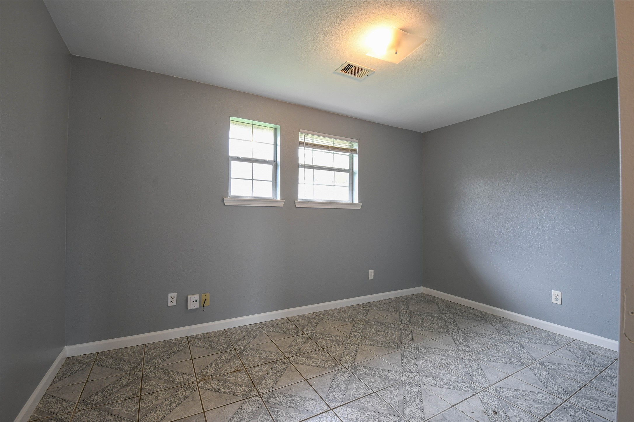 727 Dell Dale Street Channelview, TX 77530 - Photo 8 of 12 Primary Bedroom