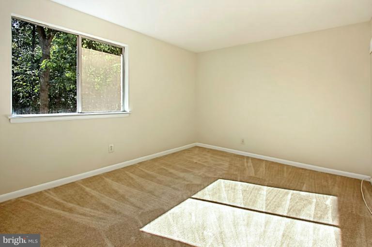 11625 Vantage Hill Road, Unit 11C Reston, VA 20190 - Photo 2 of 26 Bedroom