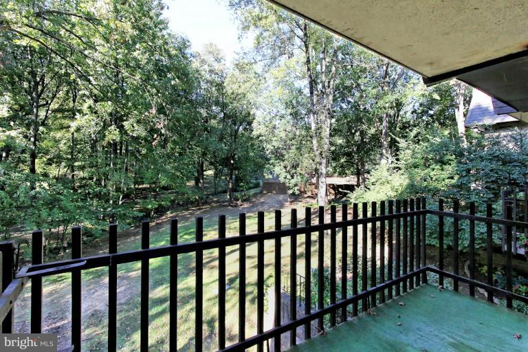 11625 Vantage Hill Road, Unit 11C Reston, VA 20190 - Photo 4 of 26 View