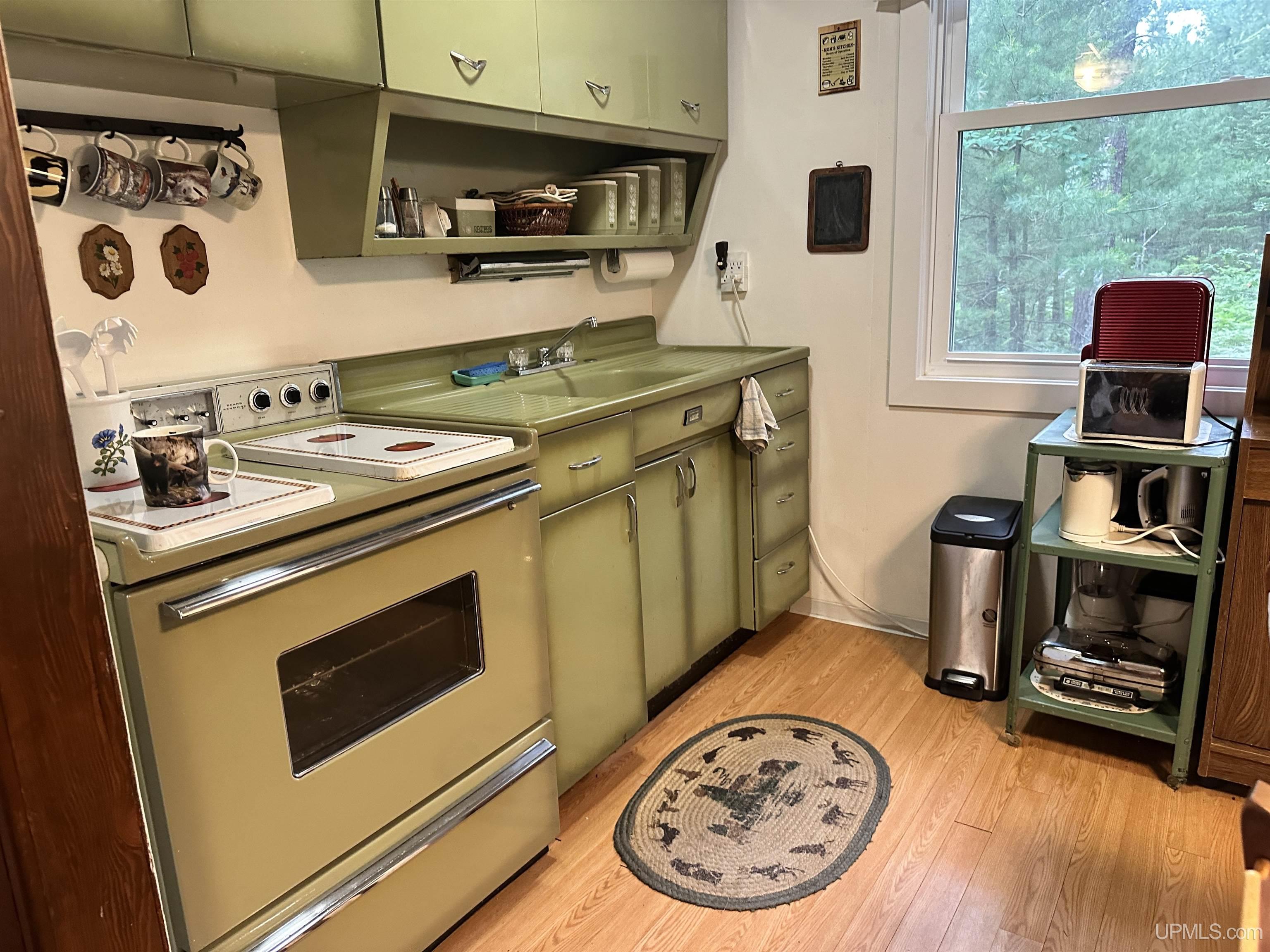 107 Haglund Drive Ishpeming, MI 49849 - Photo 5 of 43