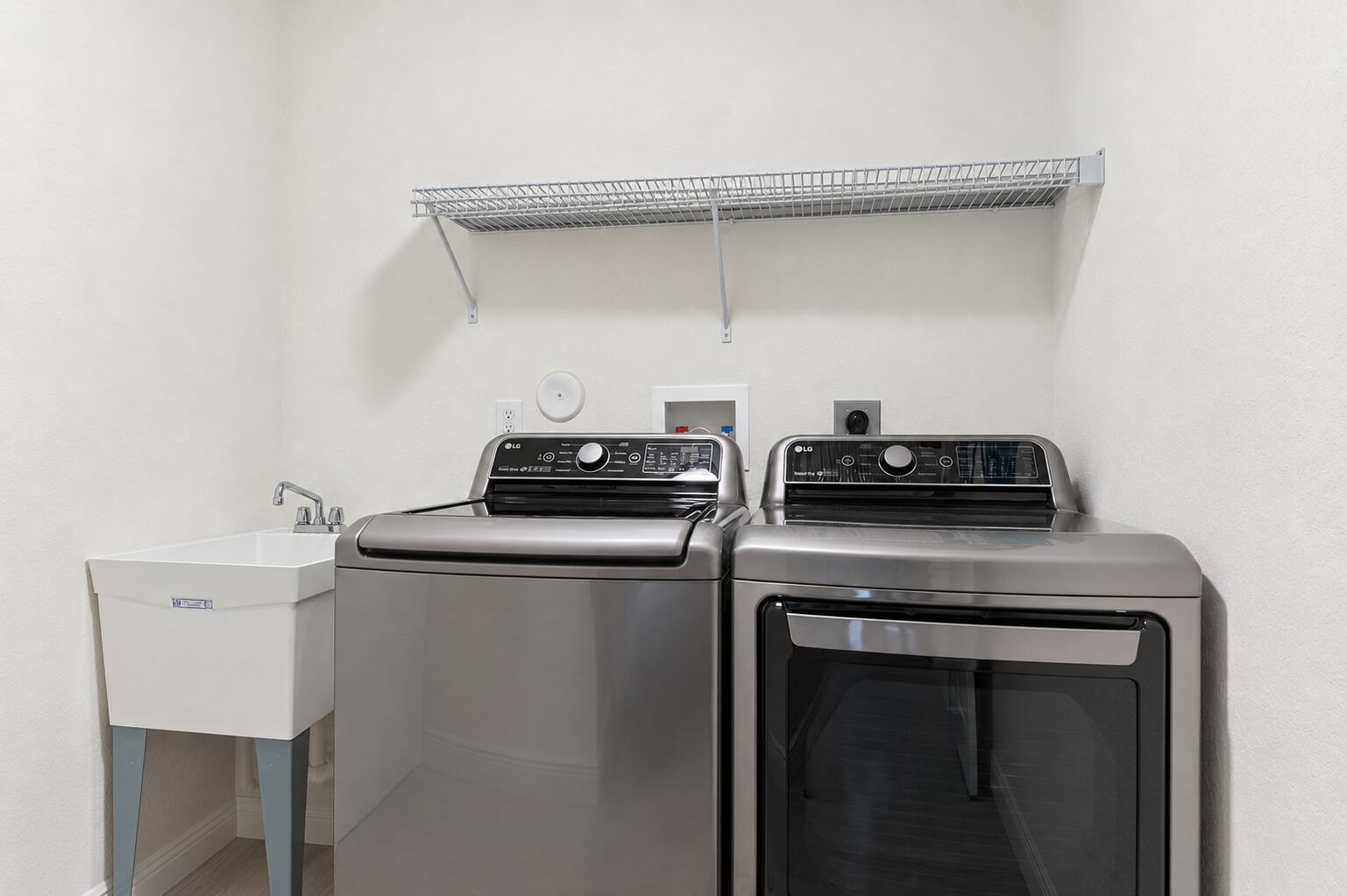 12142 Roma Road Boynton Beach, FL 33437 - Photo 18 of 41 WASHER & DRYER