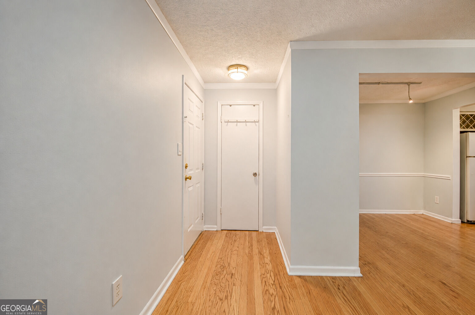 5143 Roswell Road, Unit 43 Sandy Springs, GA 30342 - Photo 4 of 28 Gallery Image 4