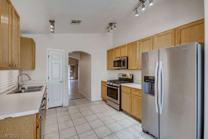 2113 Hidden Ranch Terrace Henderson, NV 89052 - Photo 19 of 50 Gallery Image 19