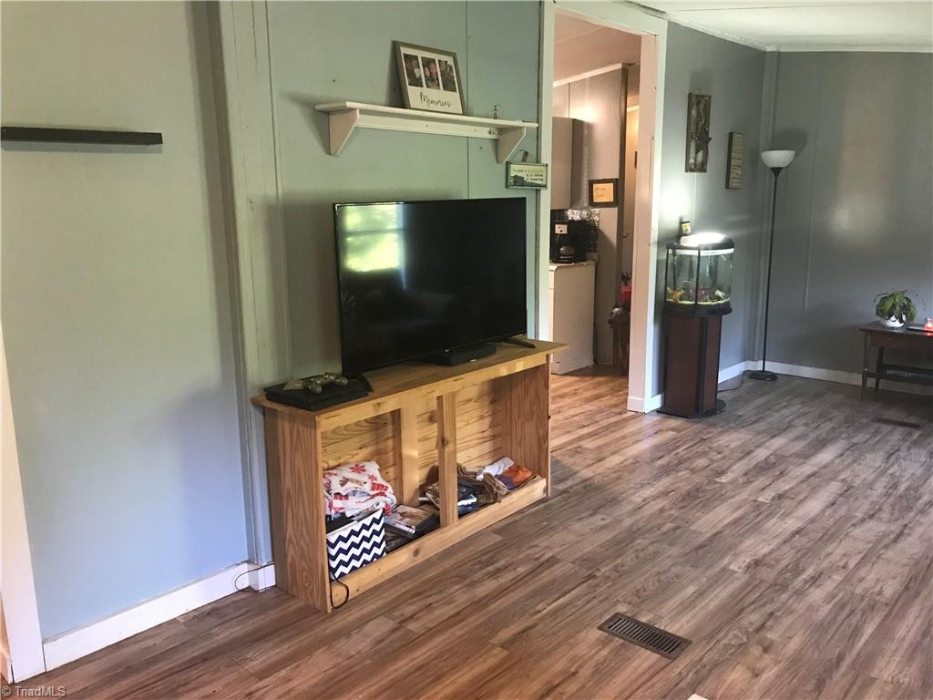 1025 Sunny Ridge Road Walnut Cove, NC 27052 - Photo 9 of 20 Gallery Image 9