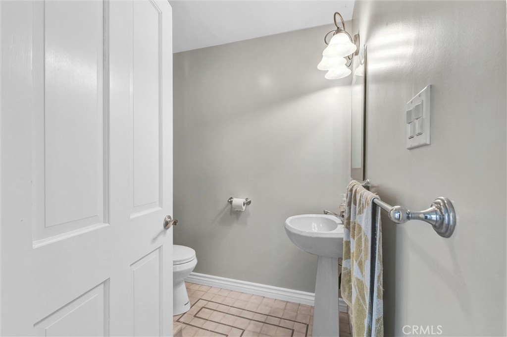 3616 South Walker Avenue San Pedro, CA 90731 - Photo 18 of 32