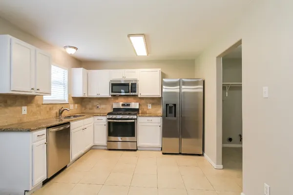 $1,750 | 1910 Emerald Pathway Drive, Spring, TX 77388