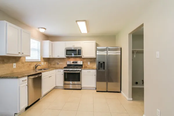 $1,750 | 1910 Emerald Pathway Drive, Spring, TX 77388