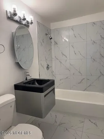 $2,400 | 35 Manchester Court, Unit D, Freehold, NJ 07728