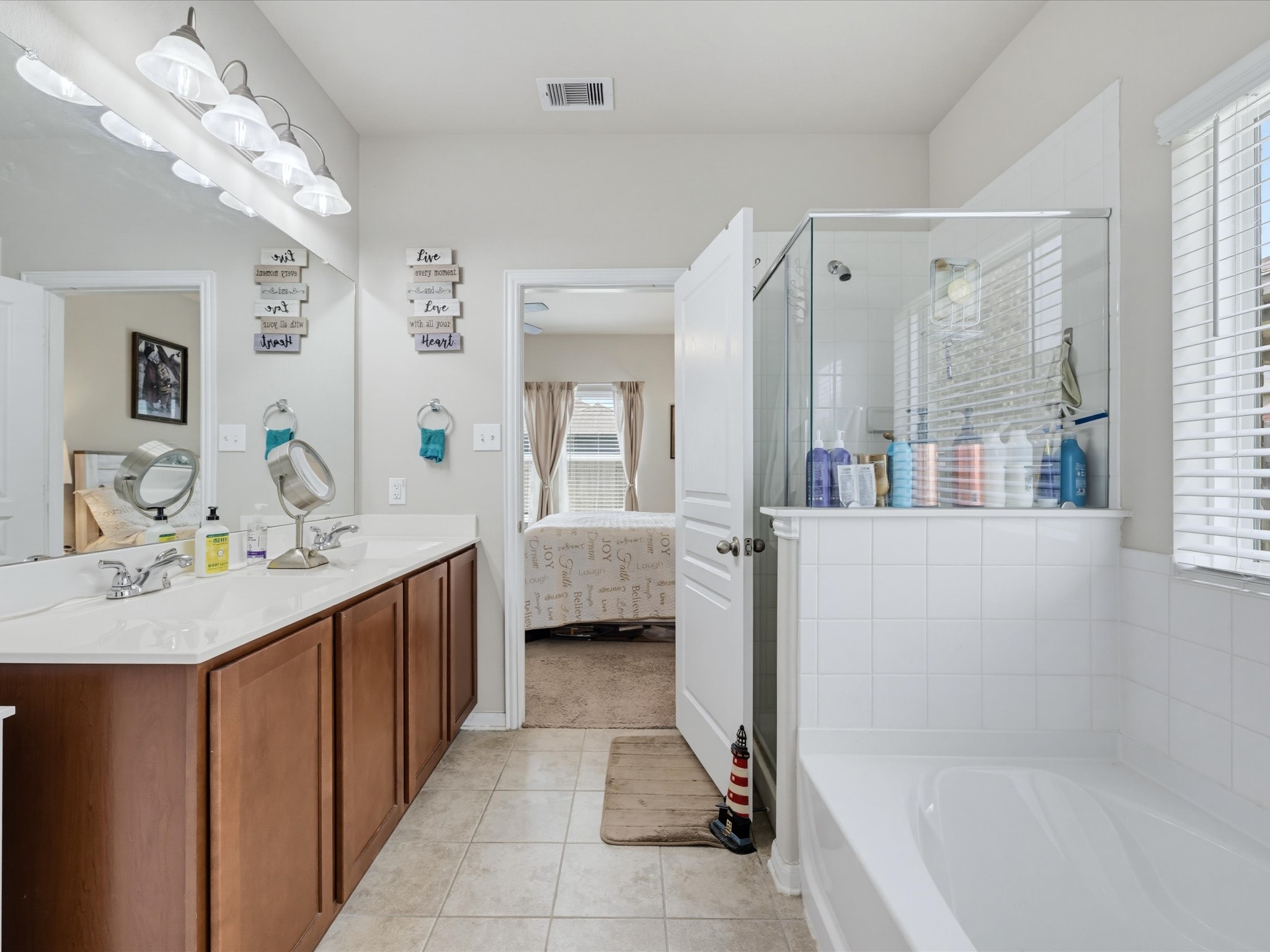 10414 Ritter Run Drive Rosharon, TX 77583 - Photo 18 of 29 Separate Standing shower with glass walls