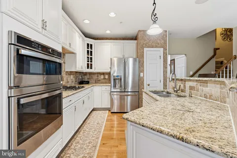 $624,900 | 7717 Clay Bridge Court, Hanover, MD 21076