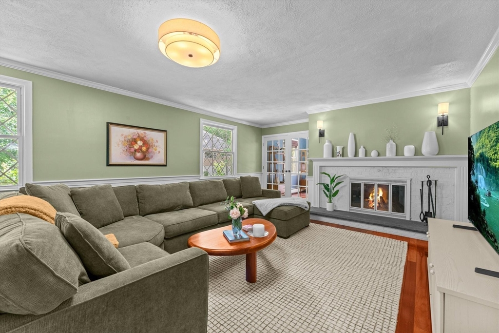 96 Ford Road Sudbury, MA 01776 - Photo 8 of 42