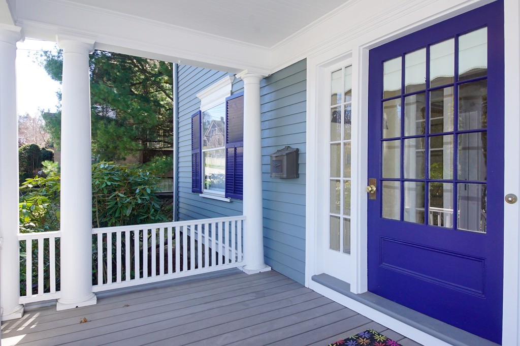 20 Bacon Street, Unit 1 Winchester, MA 01890 - Photo 2 of 30 Gallery Image 2