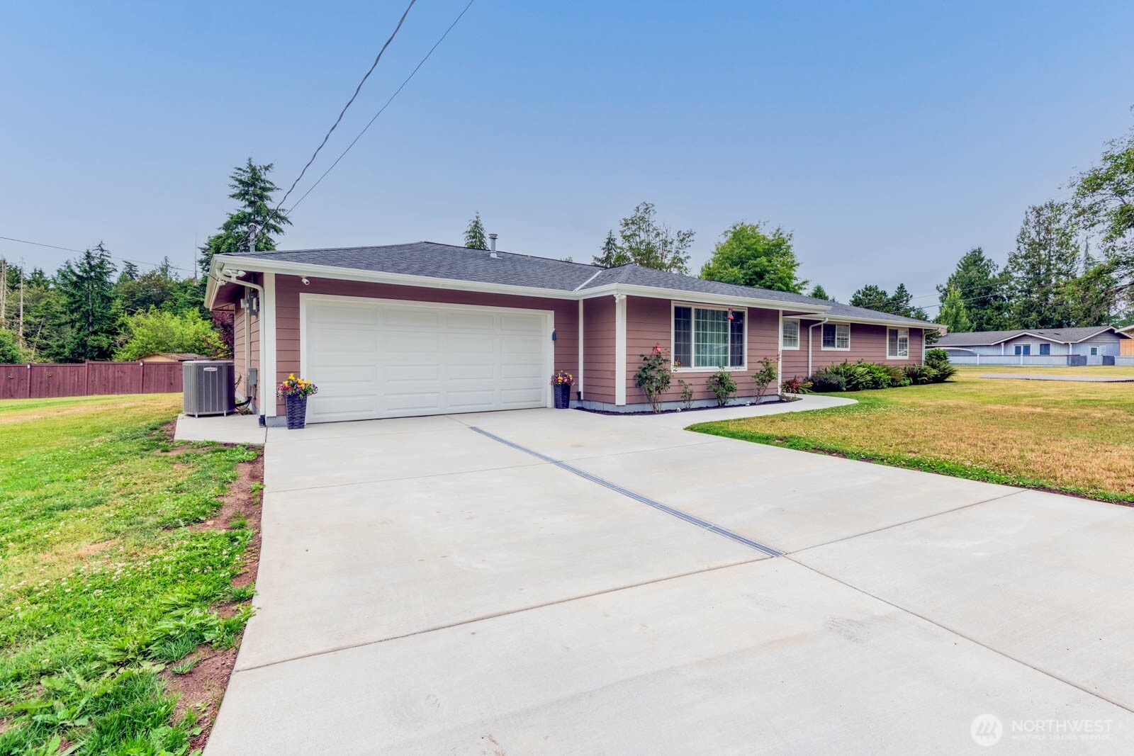 5207 Erlands Point Road Northwest Bremerton, WA 98312 - Photo 2 of 37