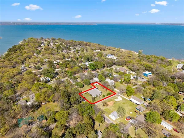 $152,000 | 186 Plantation Avenue, Pottsboro, TX 75076