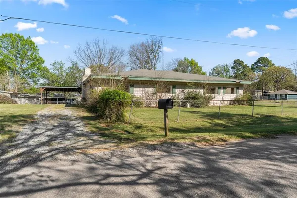 $152,000 | 186 Plantation Avenue, Pottsboro, TX 75076