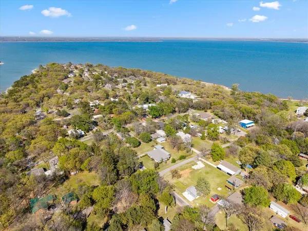 $152,000 | 186 Plantation Avenue, Pottsboro, TX 75076