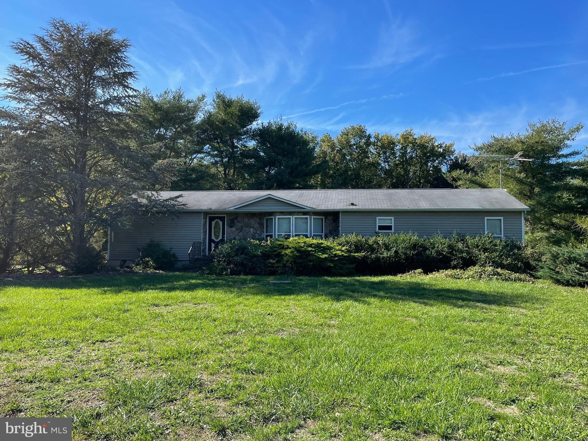 995 Parvin Mill Road Elmer, NJ 08318 - Photo 1 of 27