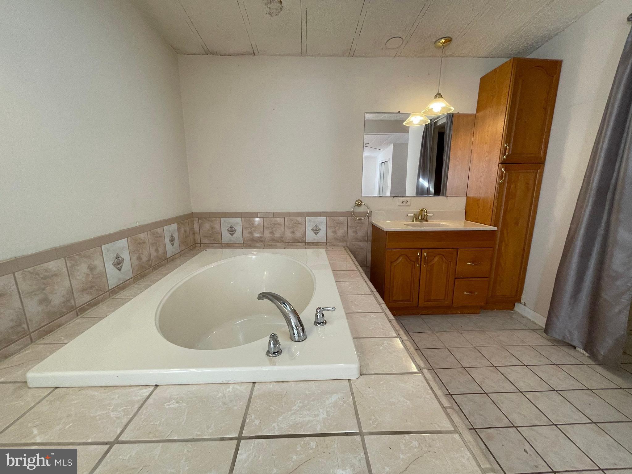 995 Parvin Mill Road Elmer, NJ 08318 - Photo 16 of 27