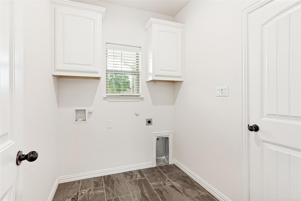 428 Herb Stephens Jr Way Springtown, TX 76082 - Photo 28 of 39