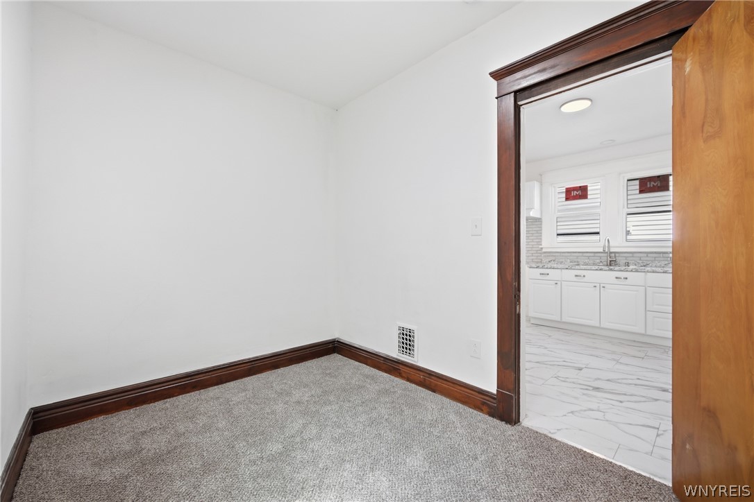 20 Garfield Street Buffalo, NY 14207 - Photo 15 of 40
