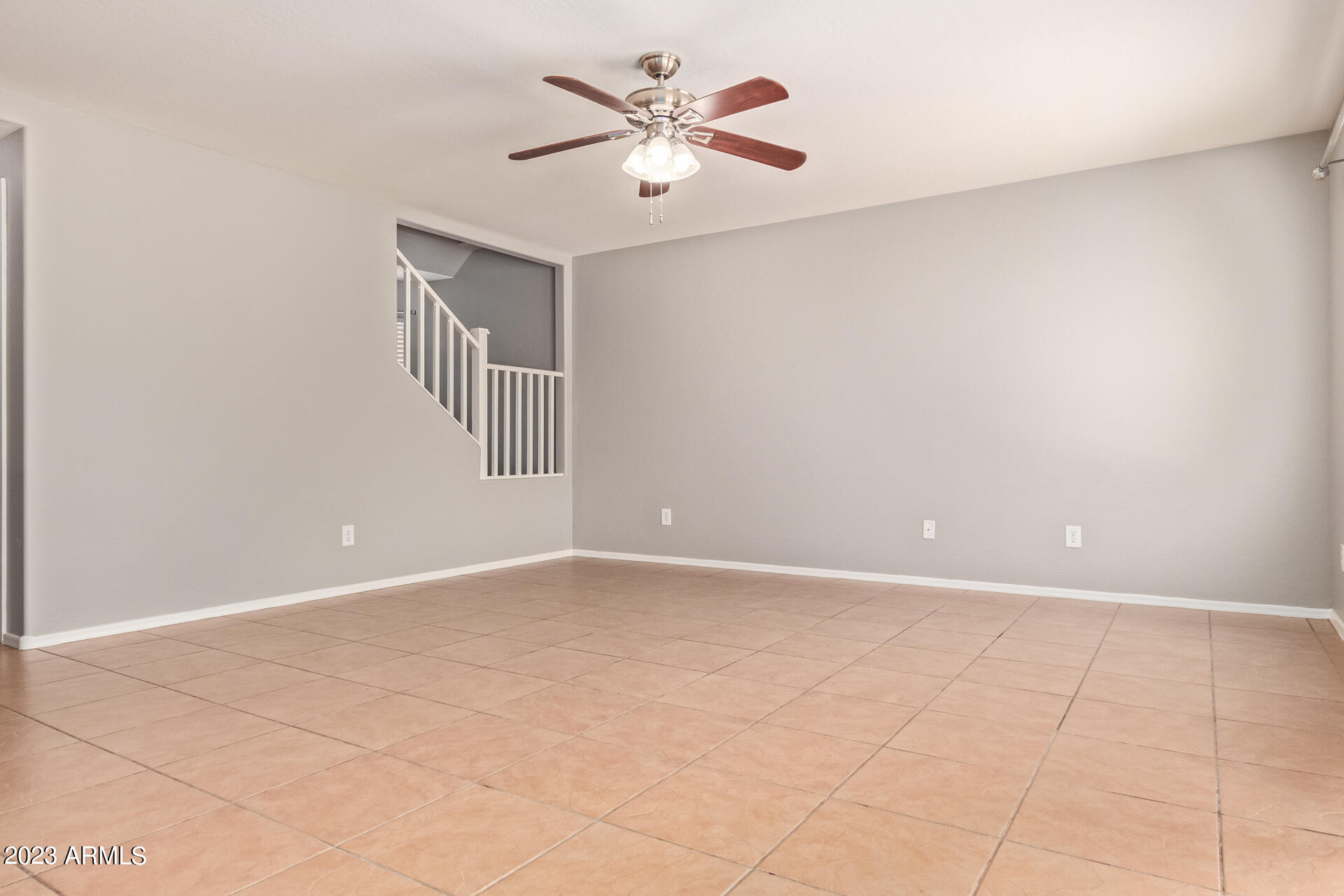 6733 East Refuge Road Florence, AZ 85132 - Photo 13 of 35 Family Room
