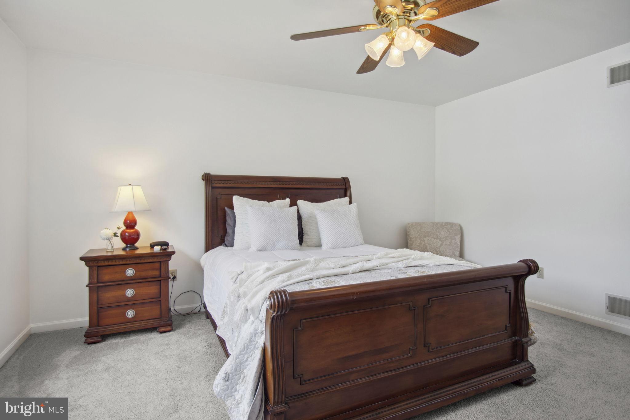 204 Fawn Ridge North Harrisburg, PA 17110 - Photo 27 of 38 Gallery Image 27