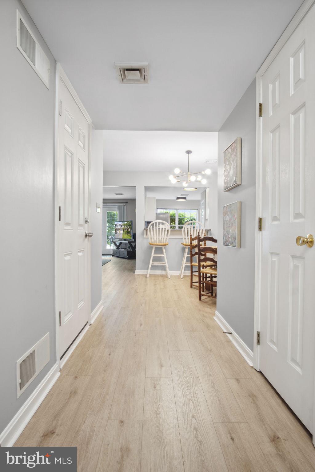 204 Fawn Ridge North Harrisburg, PA 17110 - Photo 5 of 38 Gallery Image 5