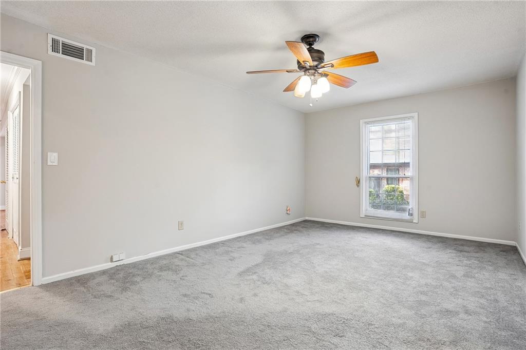 6851 Roswell Road, Unit F32 Sandy Springs, GA 30328 - Photo 20 of 33