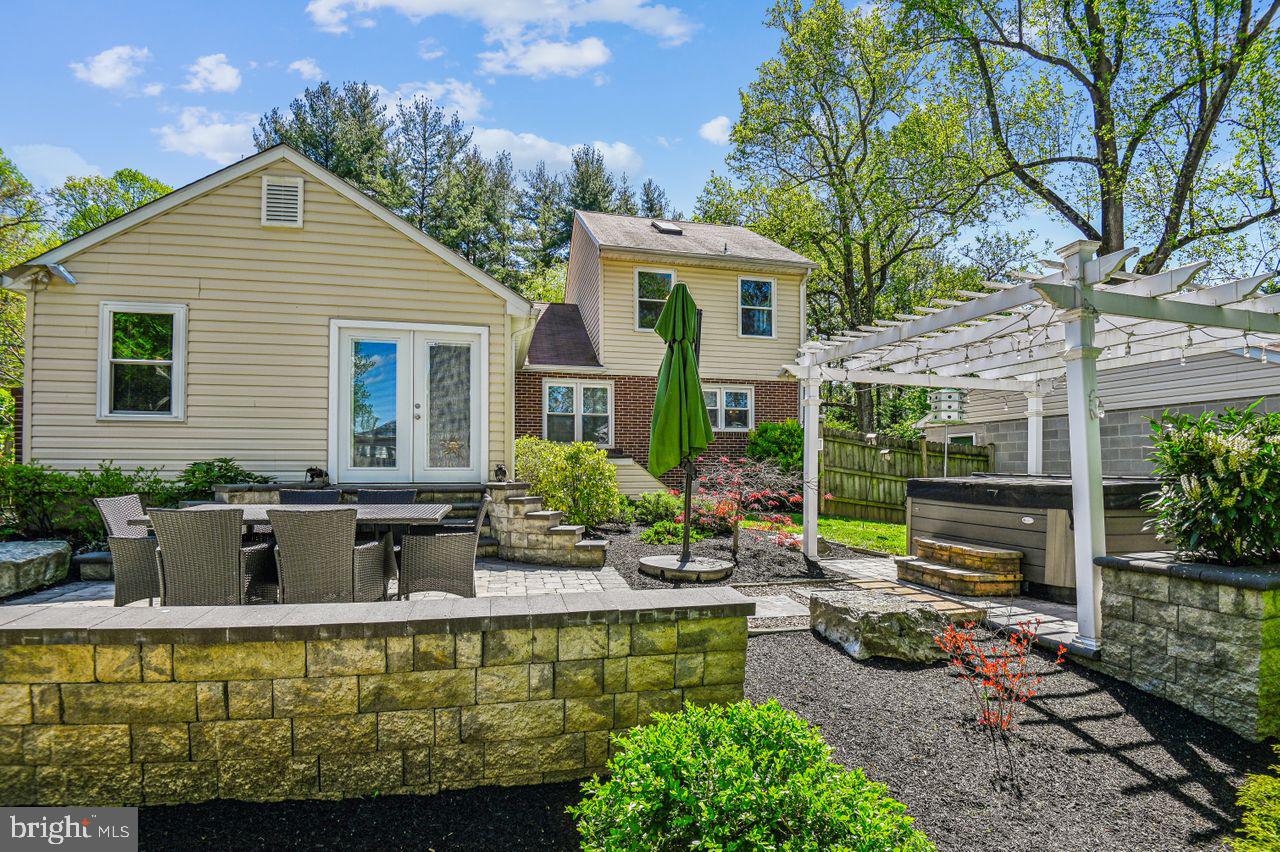 Exterior Rear Hardscape with hot tub