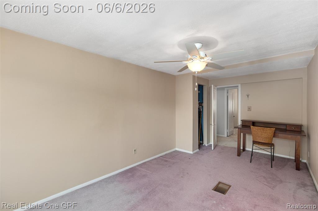 957 Fisher Road Grosse Pointe, MI 48230 - Photo 30 of 38