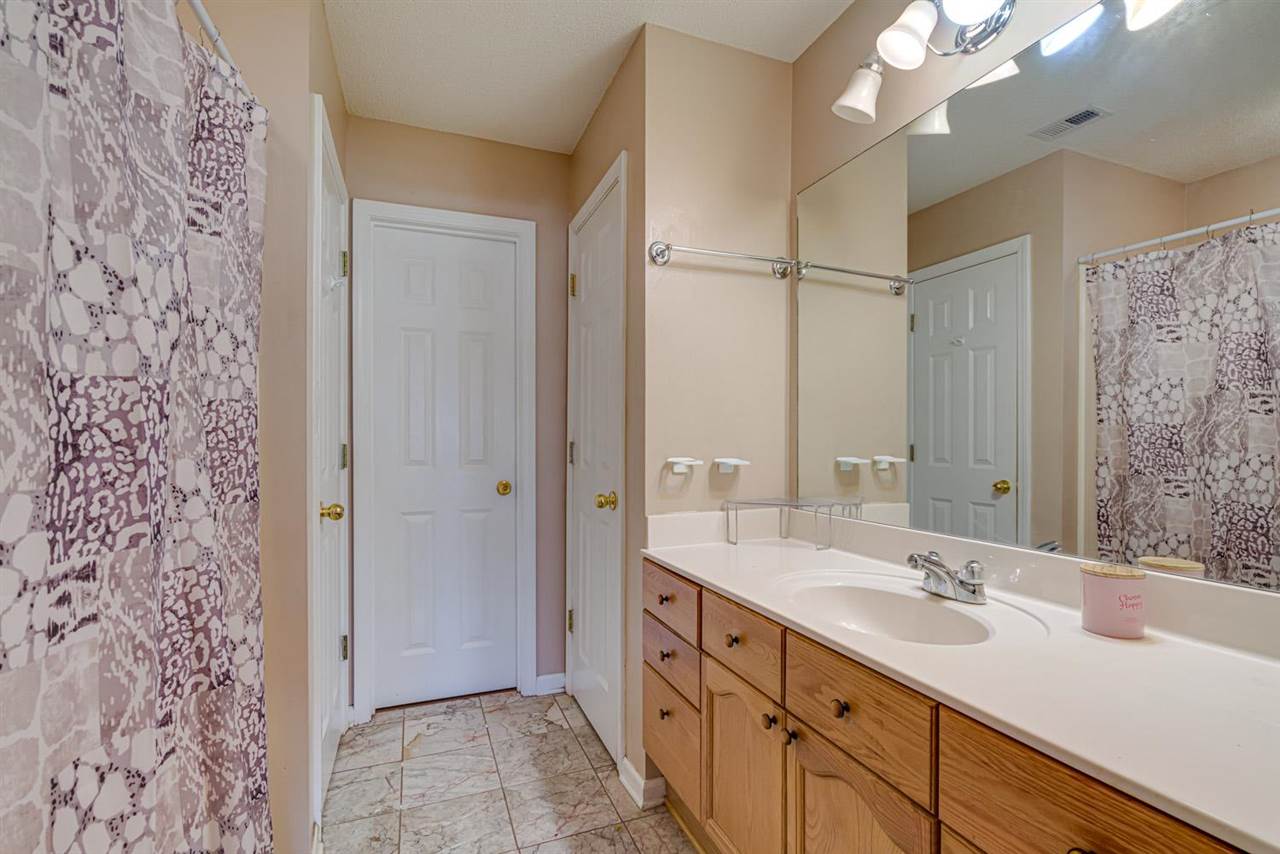 4235 Sun Ridge Cove Memphis, TN 38128 - Photo 12 of 17 Gallery Image 12