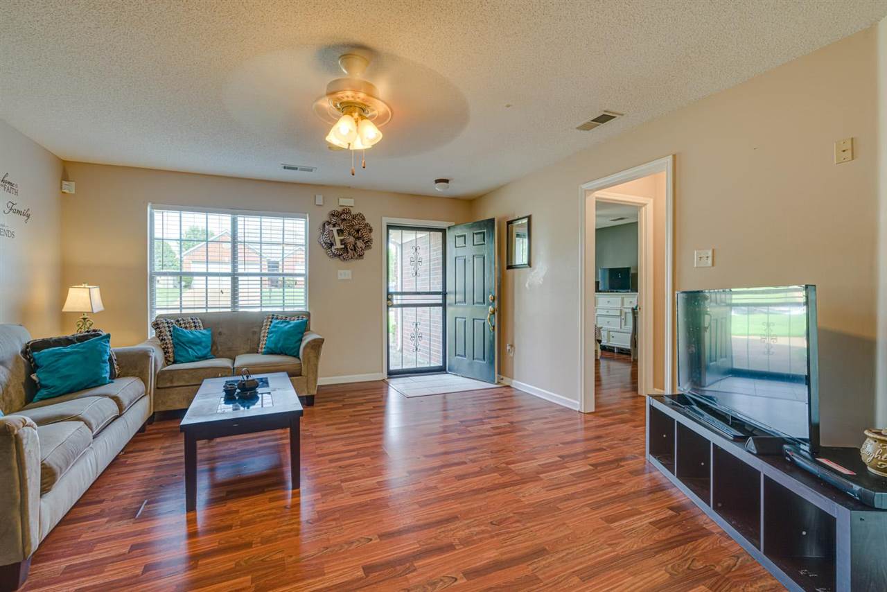 4235 Sun Ridge Cove Memphis, TN 38128 - Photo 4 of 17 Gallery Image 4
