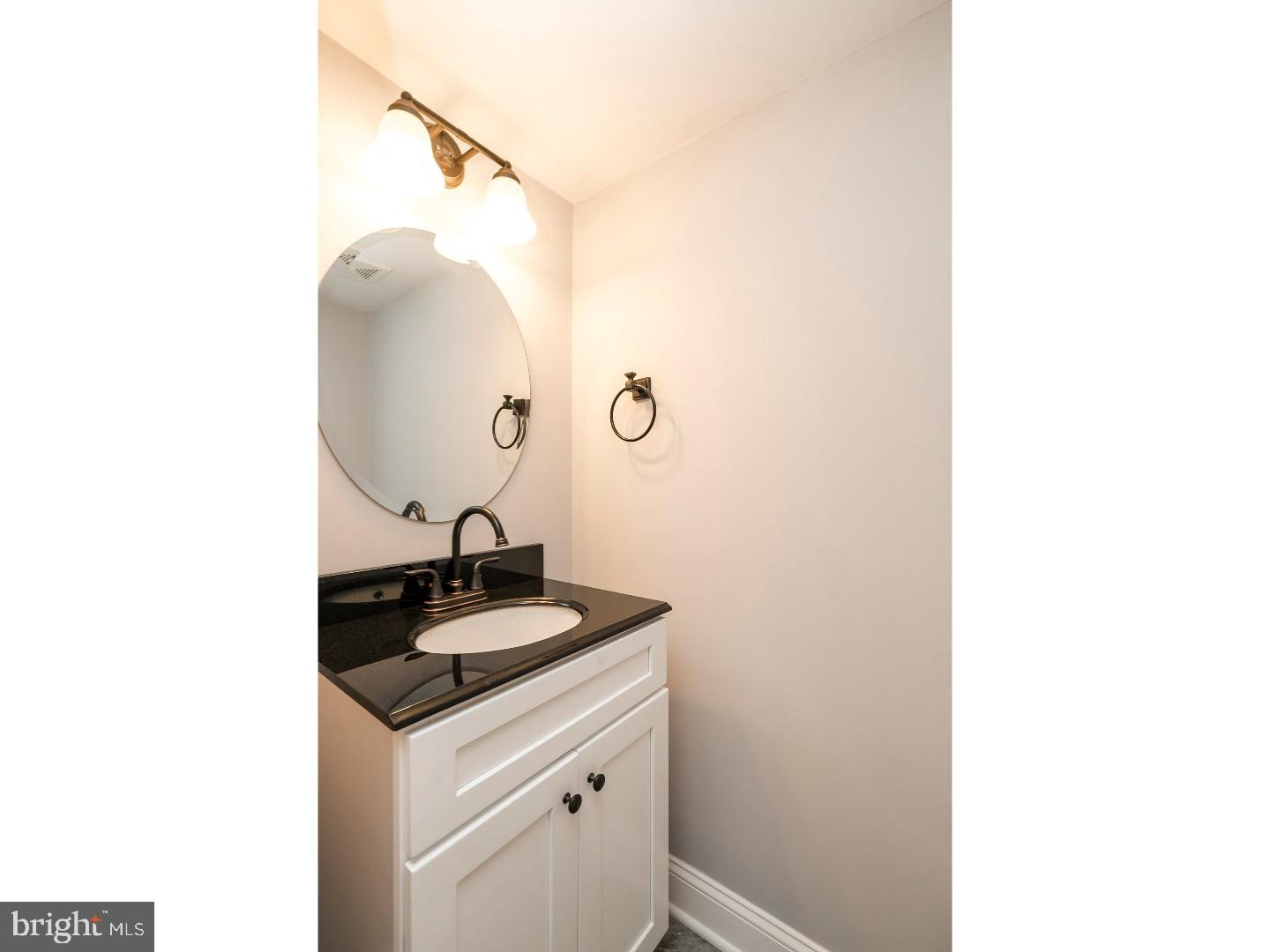 2011 Fort Bevon Road Harleysville, PA 19438 - Photo 6 of 18 Bathroom