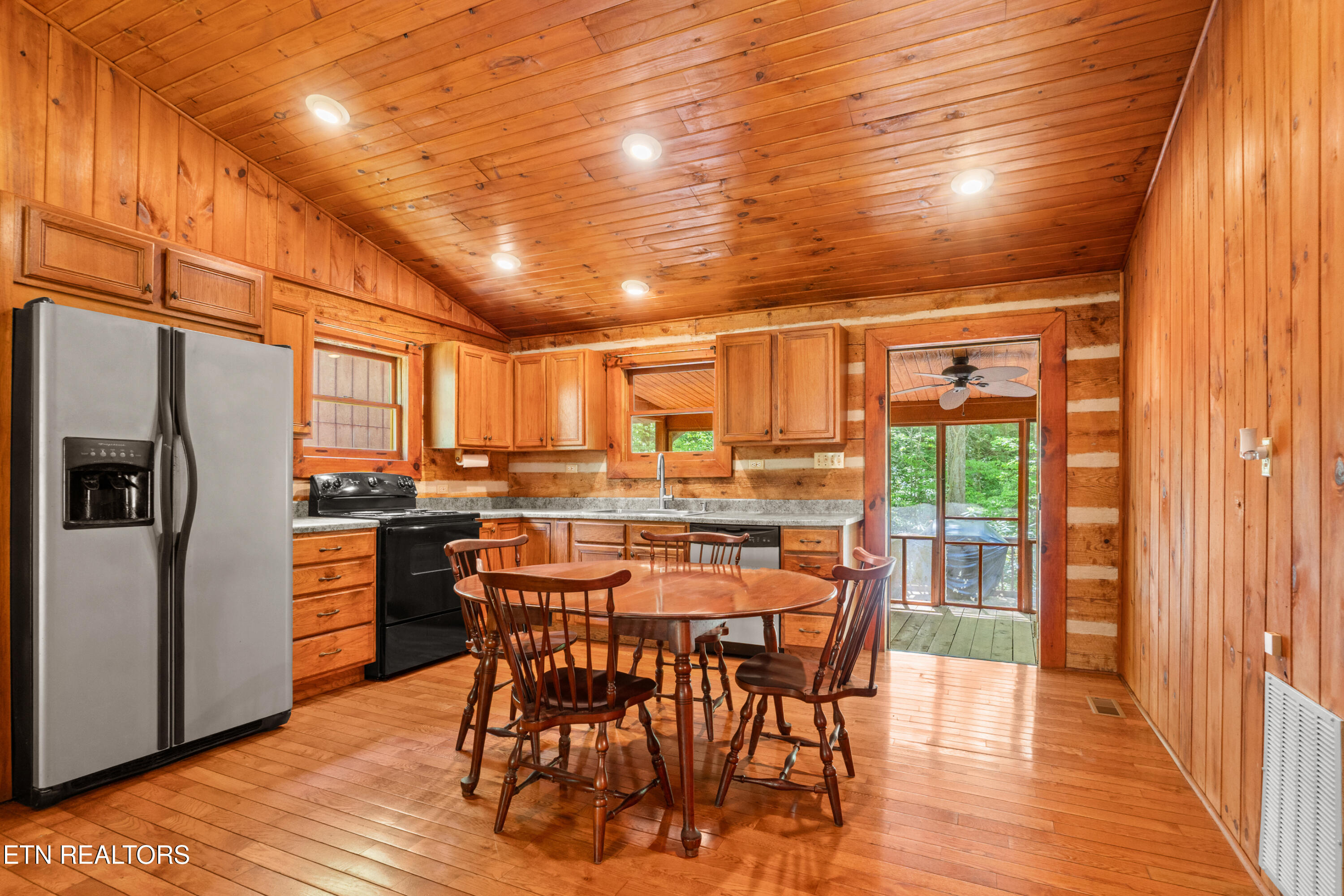 1256 East Millers Cove Road Walland, TN 37886 - Photo 28 of 43 DSC02005