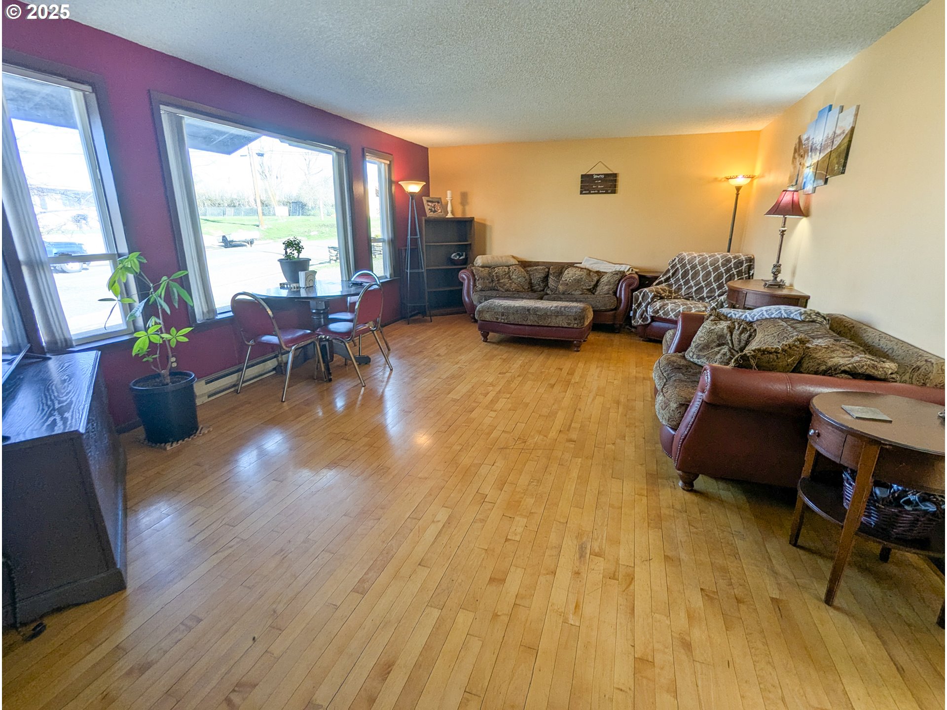 809 North 8th Avenue Elgin, OR 97827 - Photo 3 of 37