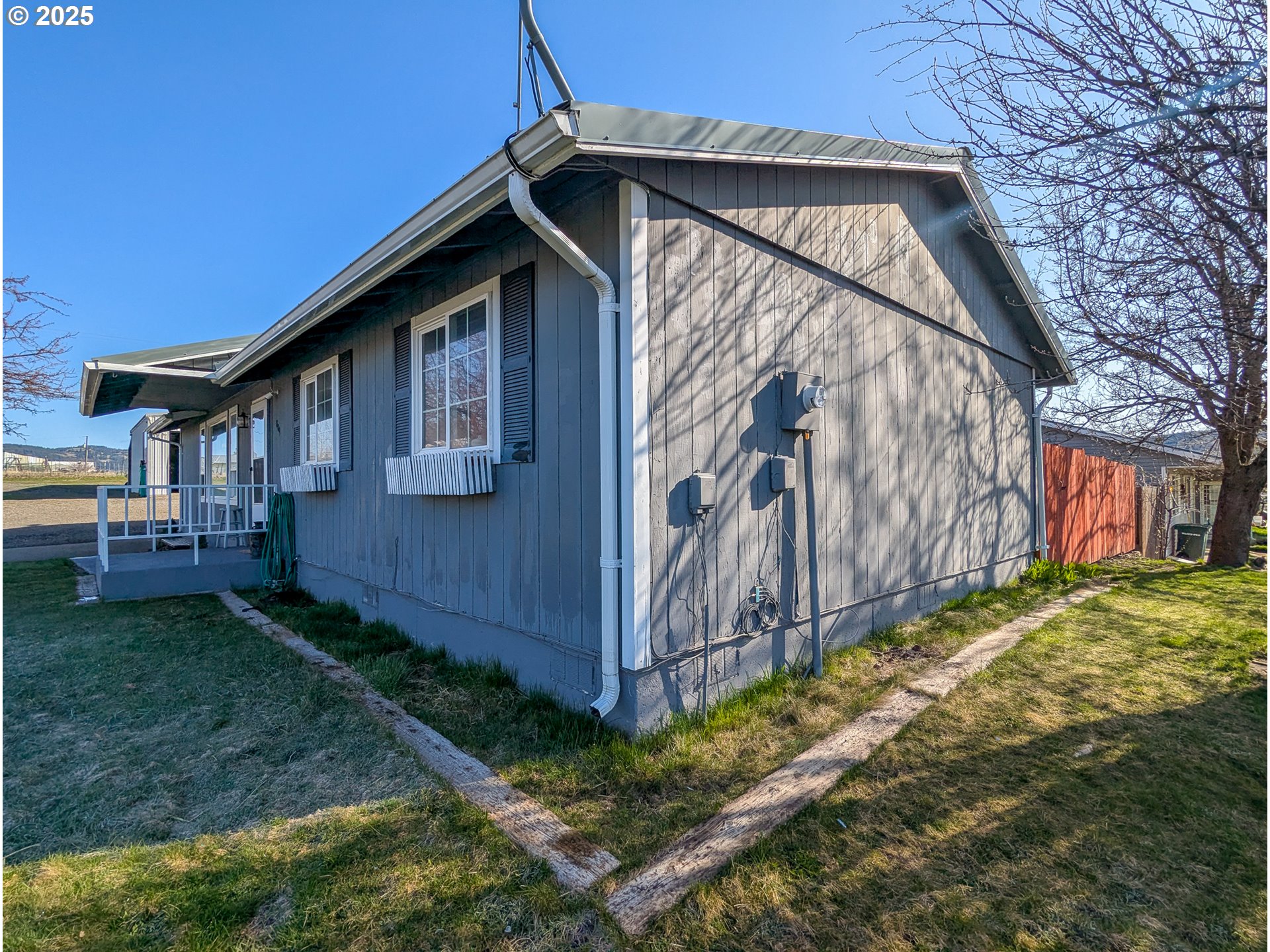 809 North 8th Avenue Elgin, OR 97827 - Photo 36 of 37