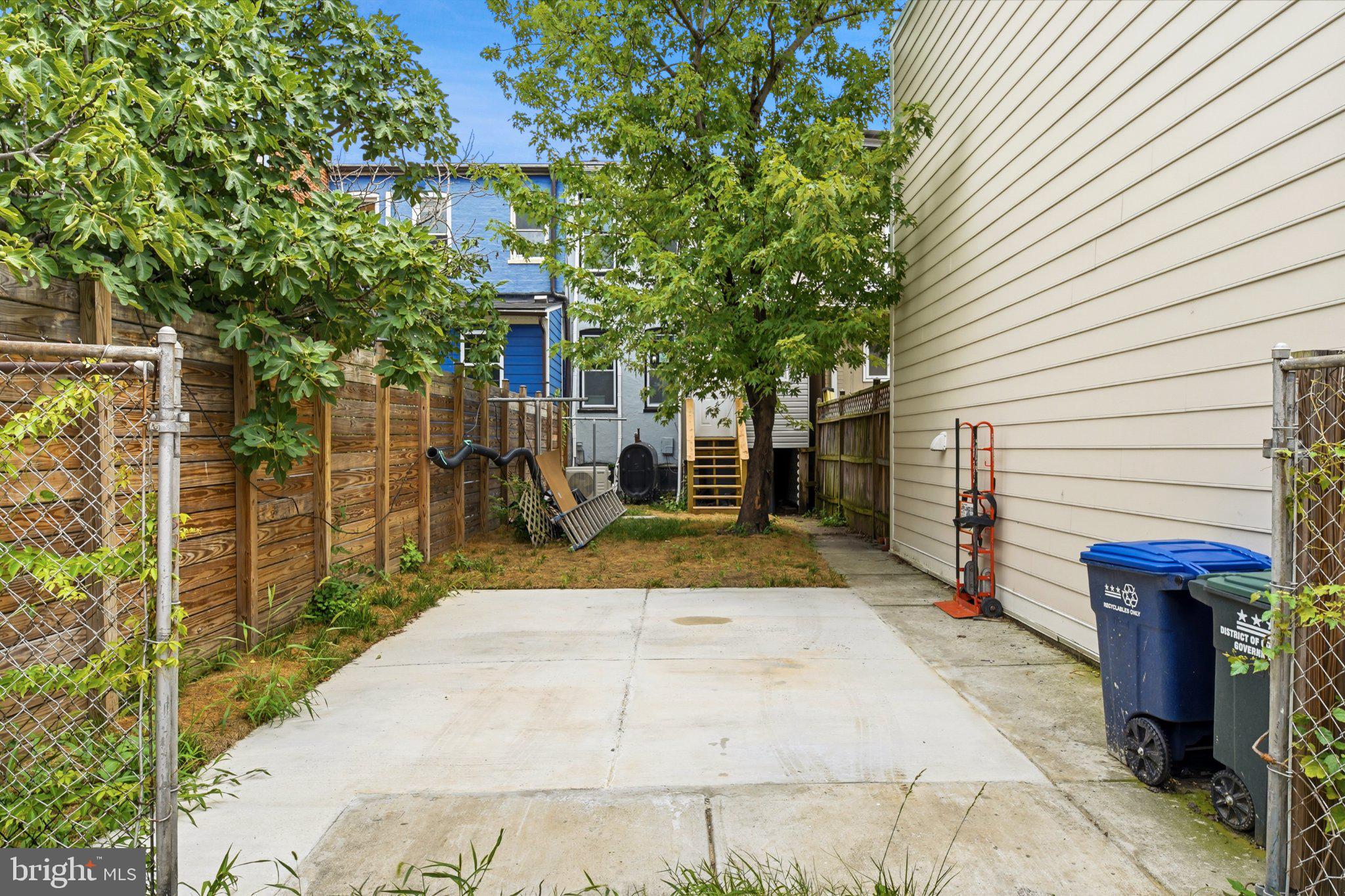 914 5th Street Northeast Washington, DC 20002 - Photo 34 of 36 Spacious backyard oasis awaits you!
