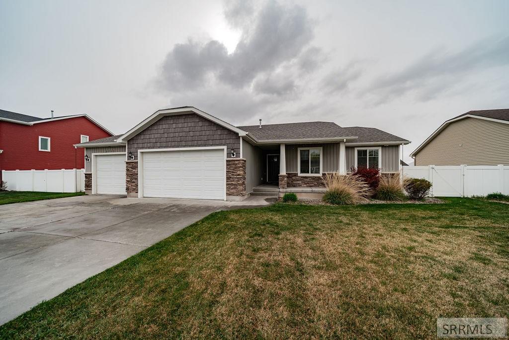 2735 North Waverly Road Idaho Falls, ID 83401 - Photo 5 of 64