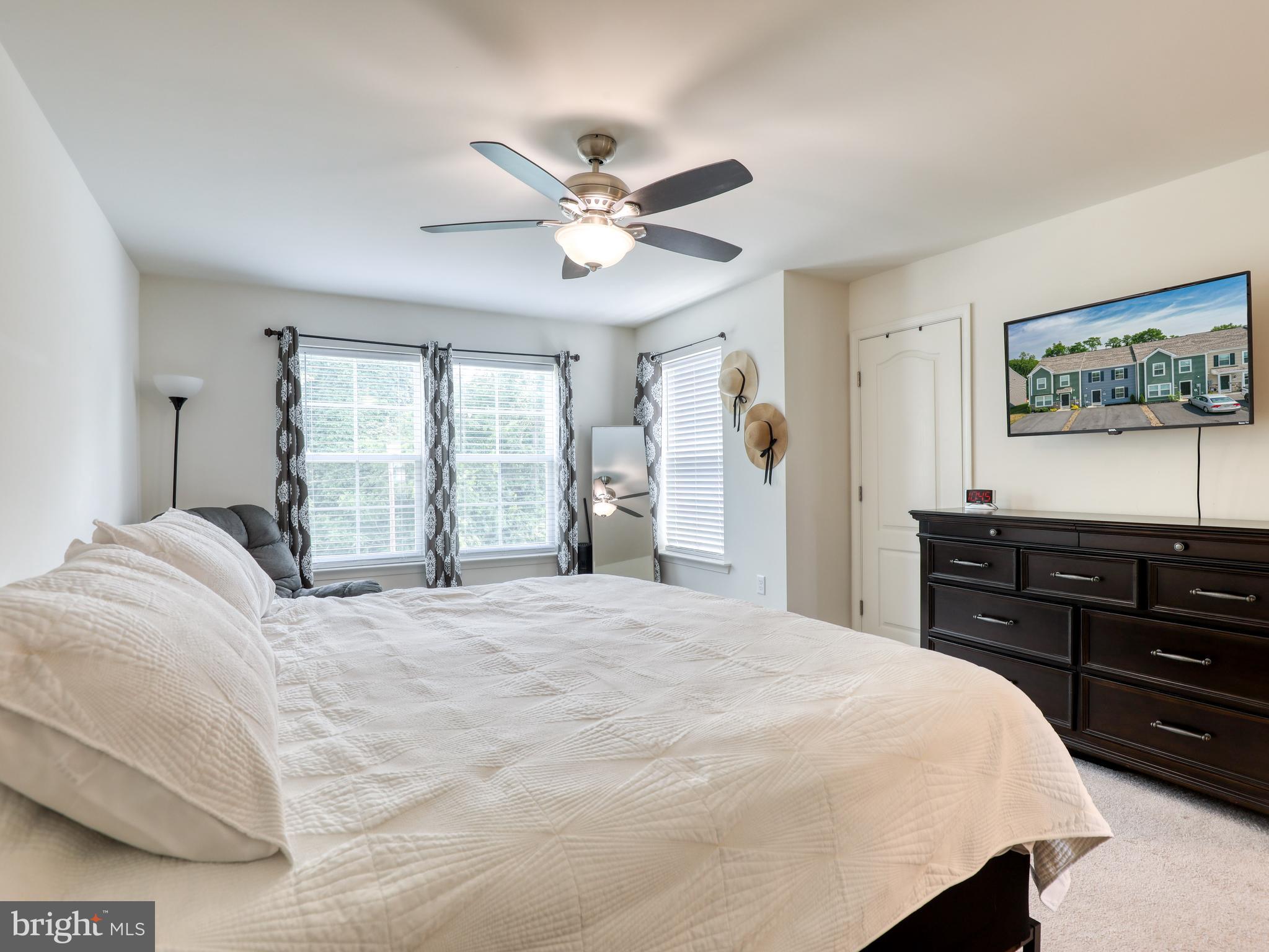 658 Thumper Drive Ranson, WV 25438 - Photo 21 of 34