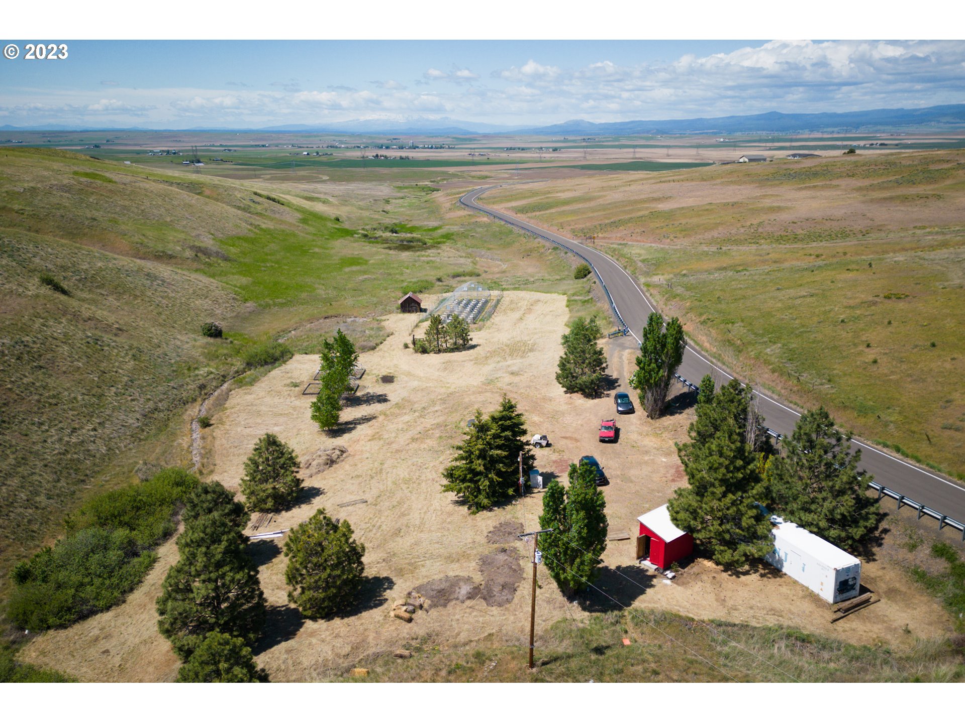 701 Dooley Road Centerville, WA 98613 - Photo 25 of 27 a view of beach and ocean
