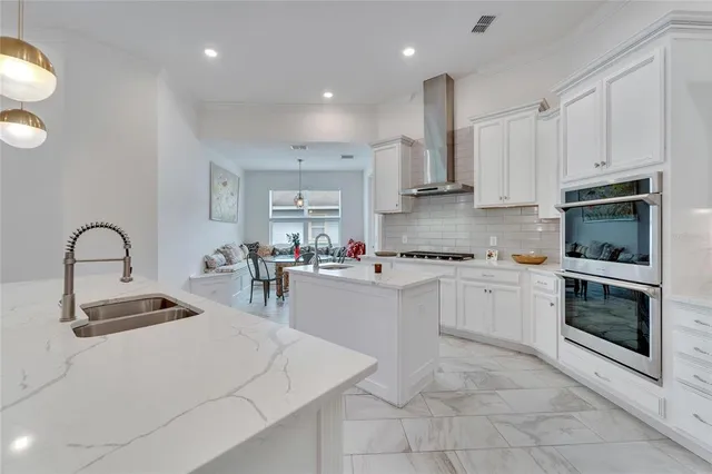 $599,000 | 618 Manns Harbor Drive, Apollo Beach, FL 33572