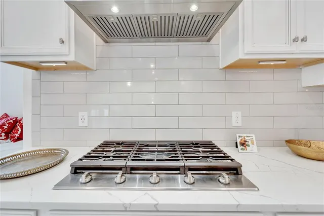 $599,000 | 618 Manns Harbor Drive, Apollo Beach, FL 33572