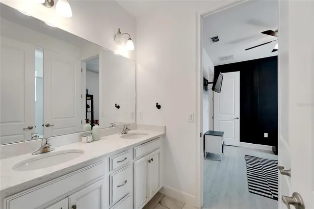 $599,000 | 618 Manns Harbor Drive, Apollo Beach, FL 33572