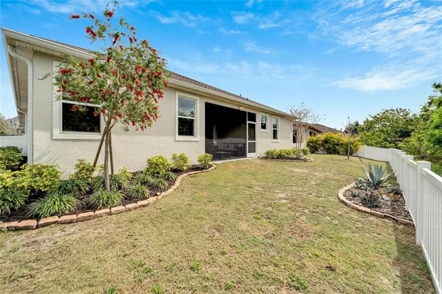 $599,000 | 618 Manns Harbor Drive, Apollo Beach, FL 33572