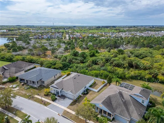 $599,000 | 618 Manns Harbor Drive, Apollo Beach, FL 33572