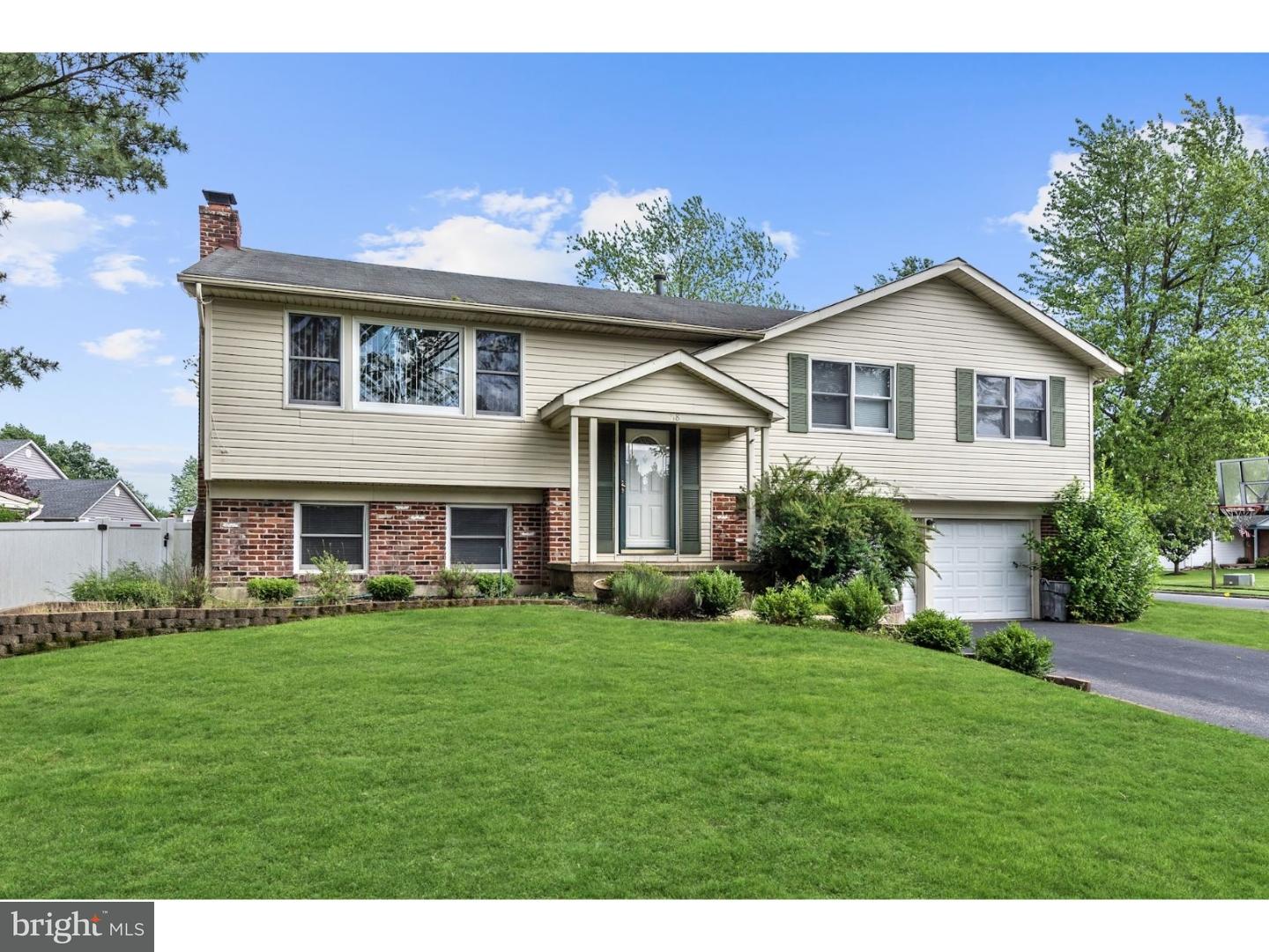 718 Chatham Road Somerdale, NJ 08083 - Photo 2 of 25 Gallery Image 2