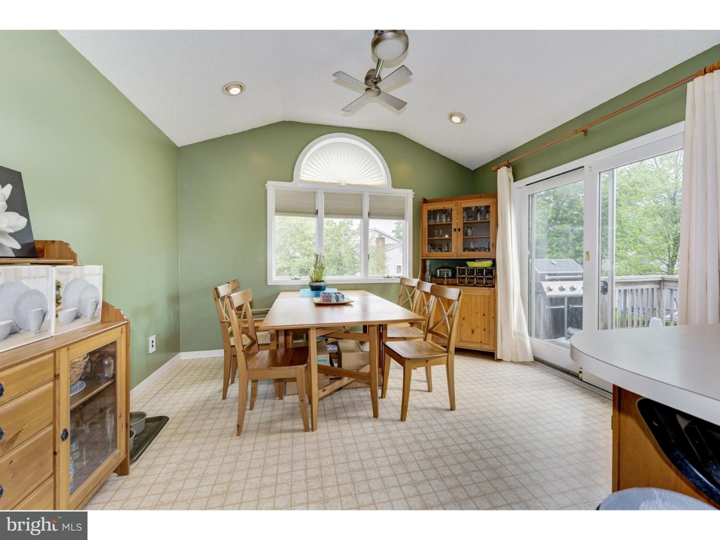 718 Chatham Road Somerdale, NJ 08083 - Photo 11 of 25 Gallery Image 11