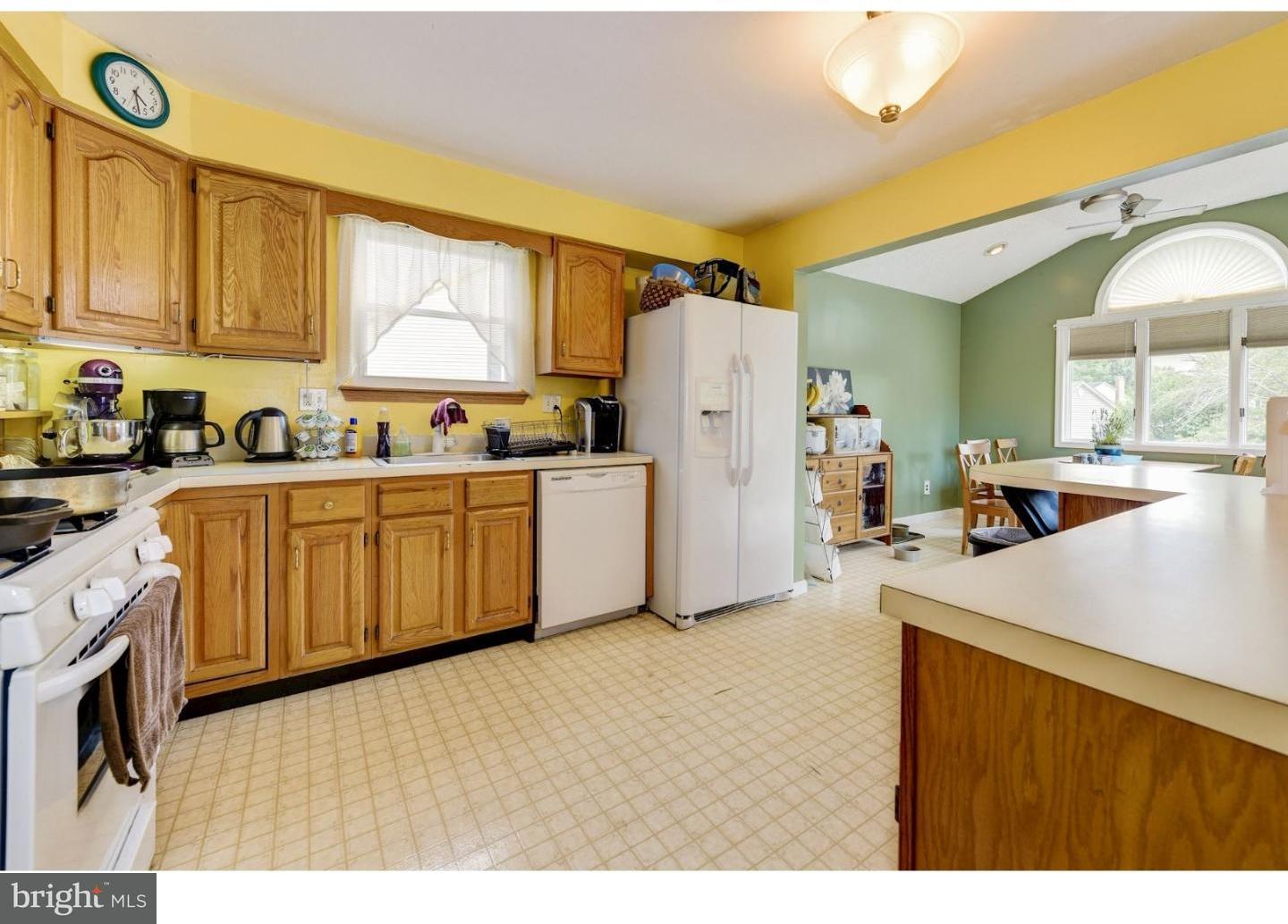 718 Chatham Road Somerdale, NJ 08083 - Photo 8 of 25 Gallery Image 8
